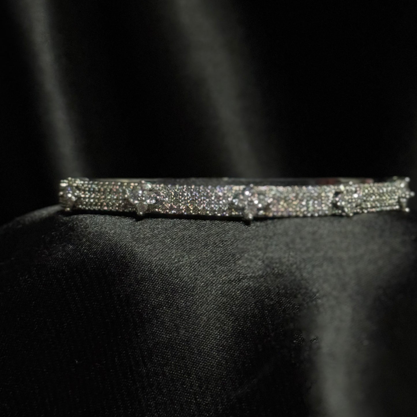 Гривна с блясък