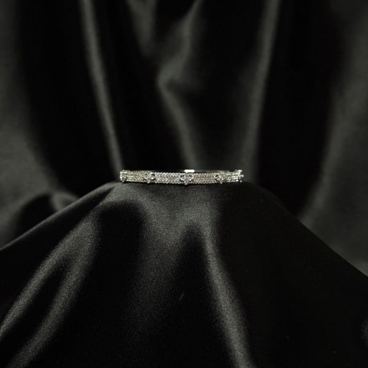 Гривна с блясък